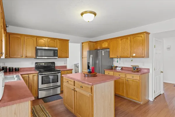 $375,000 | 1906 Venturi Court, Urbana, IL 61802