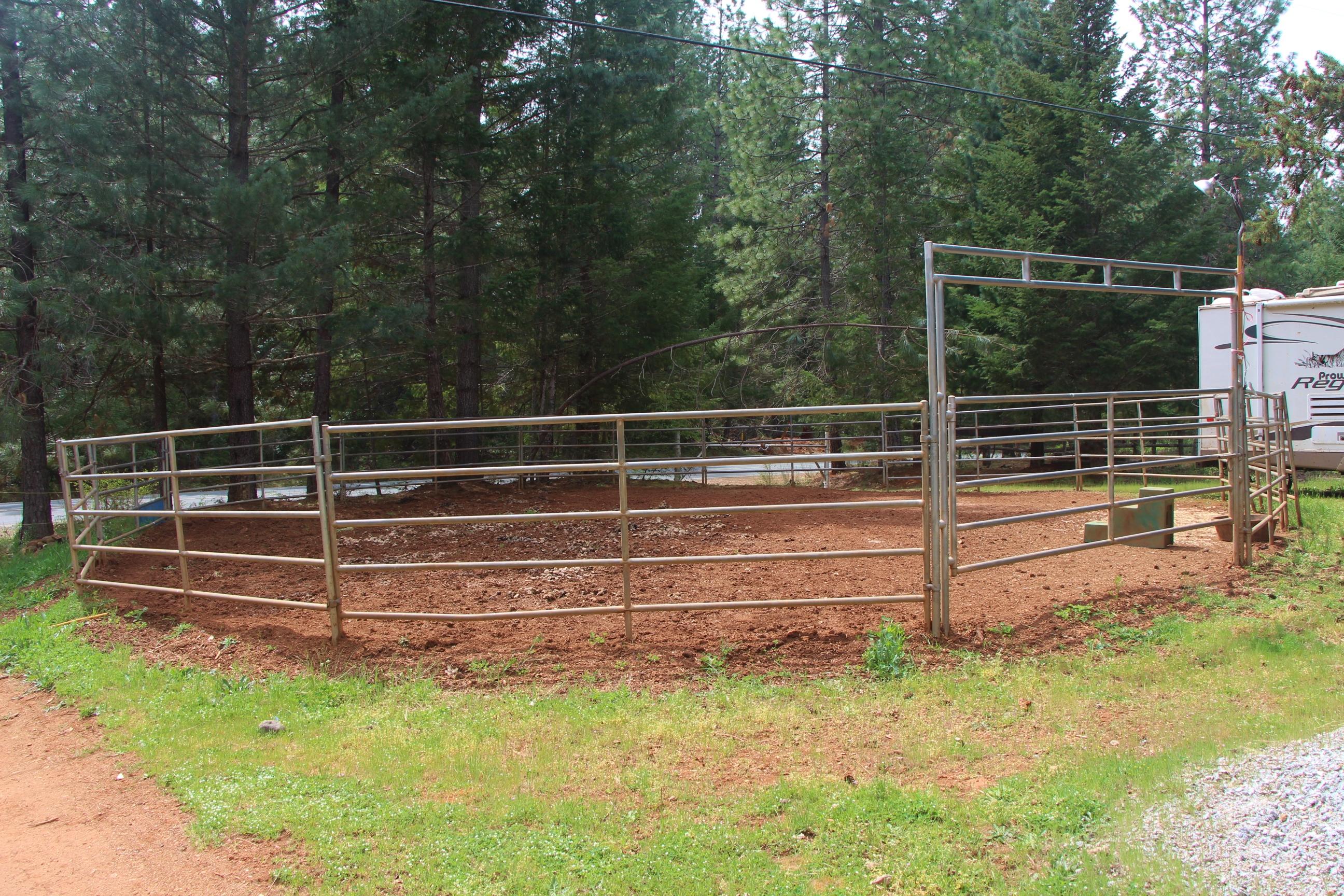 260 Draper Valley Road Selma, OR 97538 - Photo 3 of 21 01b