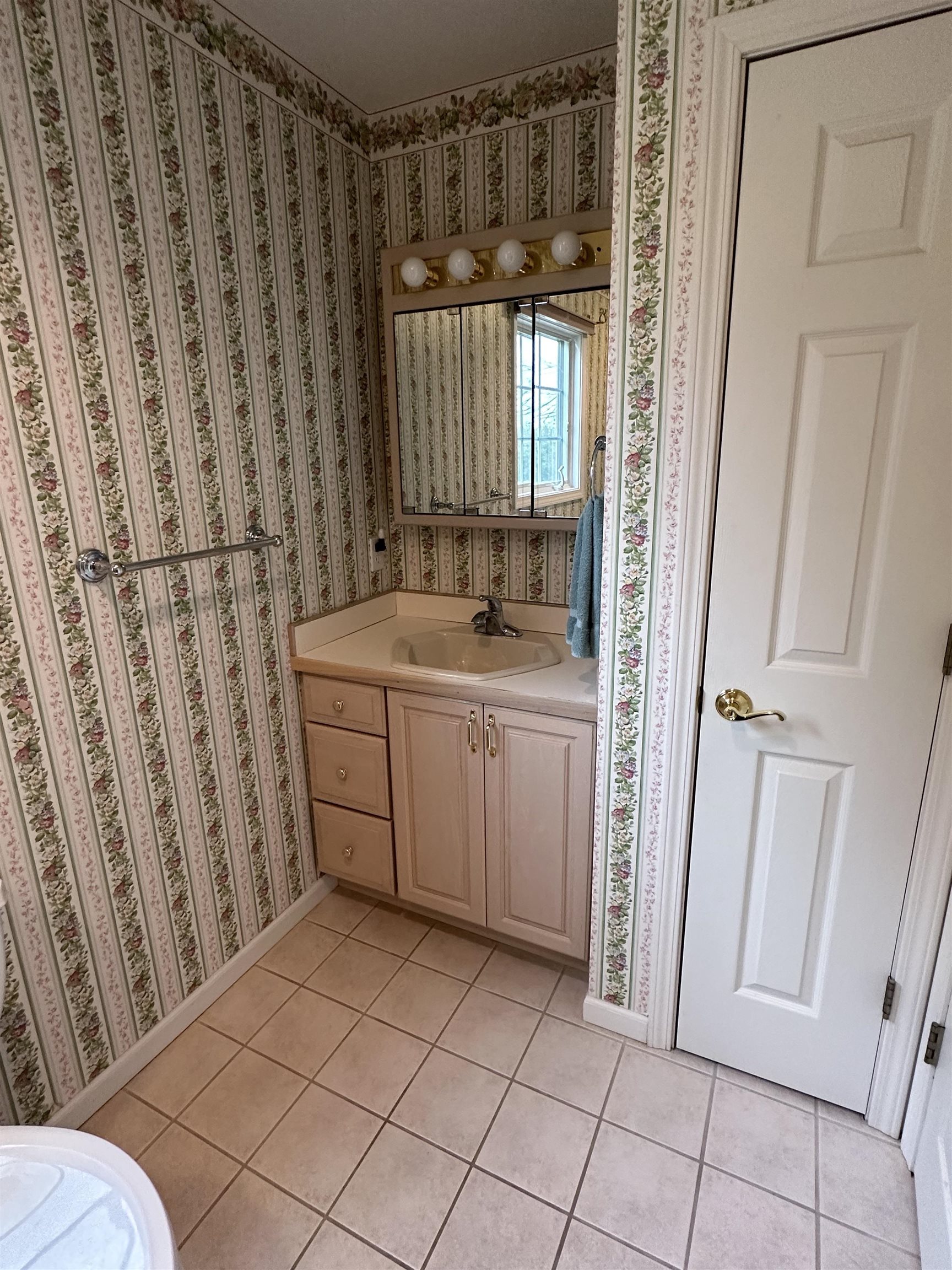 7811 South 41 Road Cadillac, MI 49601 - Photo 24 of 36 1910889-23.JPG