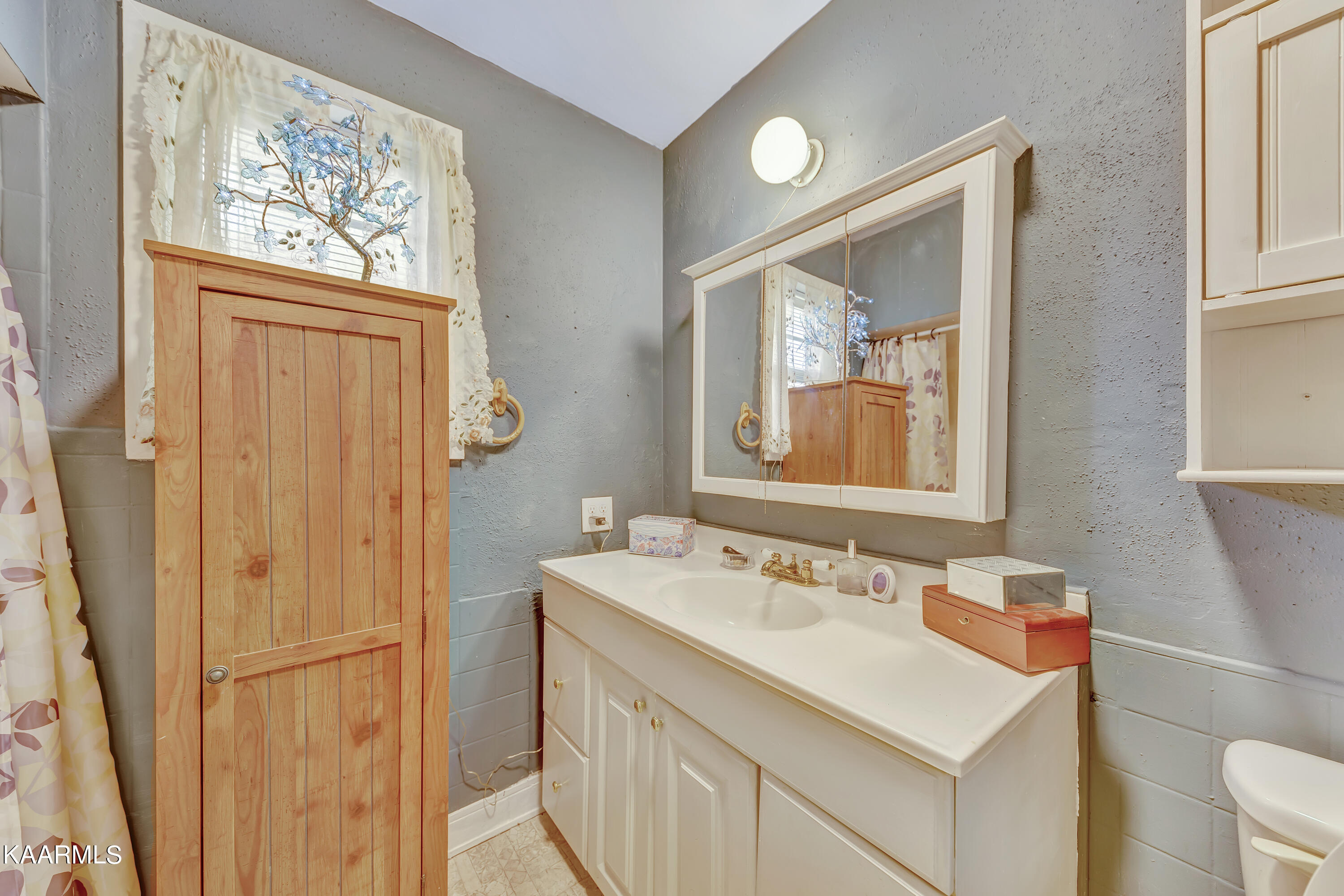 1623 Leconte Road Knoxville, TN 37914 - Photo 9 of 22 AgentOptix -6