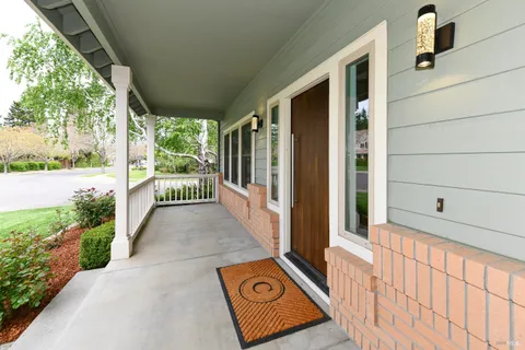 $1,445,000 | 4048 Foxridge Way, Napa, CA 94558