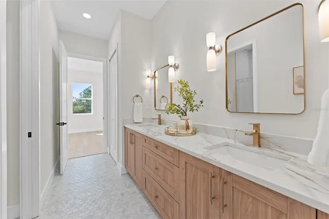 $1,495,000 | 3012 West Helen Avenue, Tampa, FL 33611