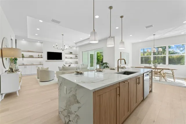 $1,495,000 | 3012 West Helen Avenue, Tampa, FL 33611