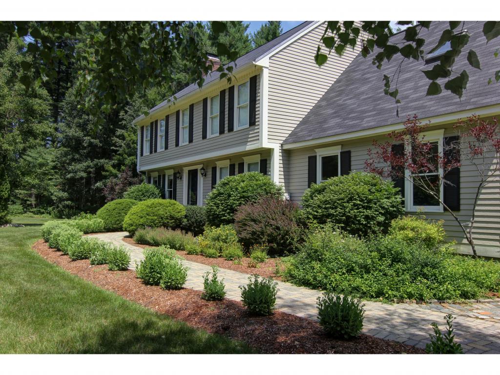 170 Hollis Road Amherst, NH 03031 - Photo 14 of 19