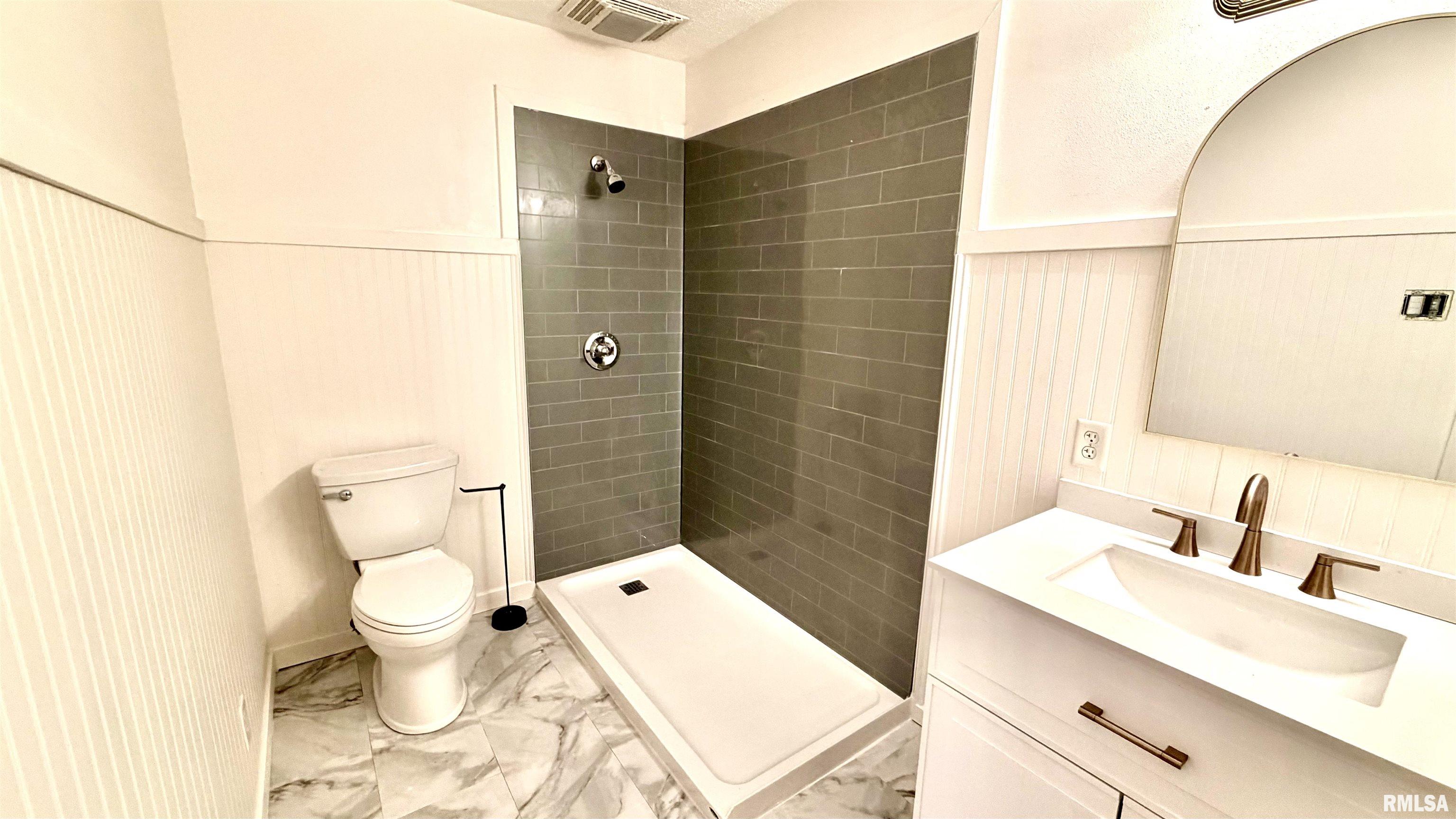 11123 Doubet Road Hanna City, IL 61536 - Photo 23 of 64