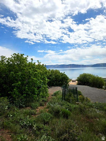 1136 Trapper Loop, Unit 36 Garden City, UT 84028 - Photo 3 of 21