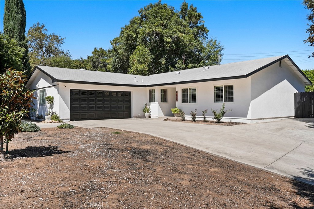 762 Talbert Avenue Simi Valley, CA 93065 - Photo 4 of 59 Gallery Image 4