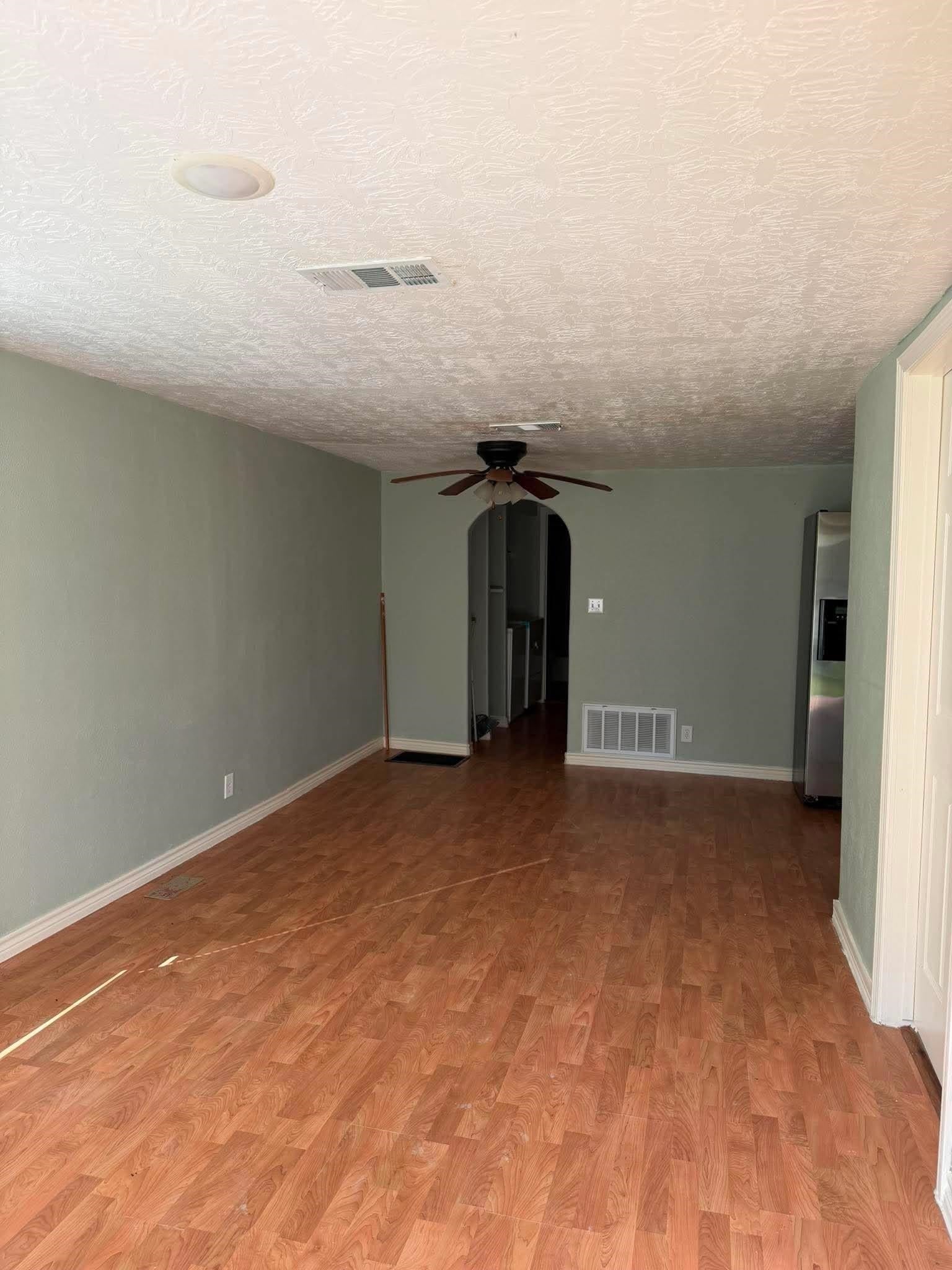415 Liston Road Vidor, TX 77662 - Photo 2 of 15 Gallery Image 2