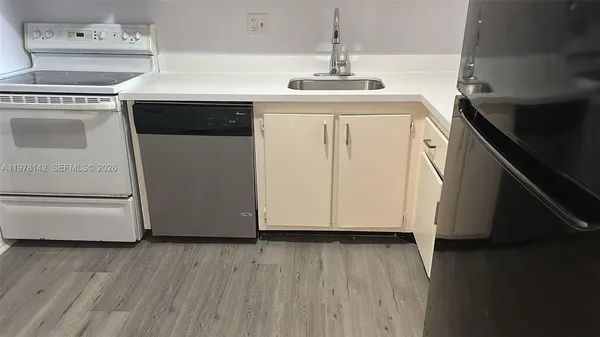 $1,795 | 8000 Fairview Drive, Unit 306, Tamarac, FL 33321