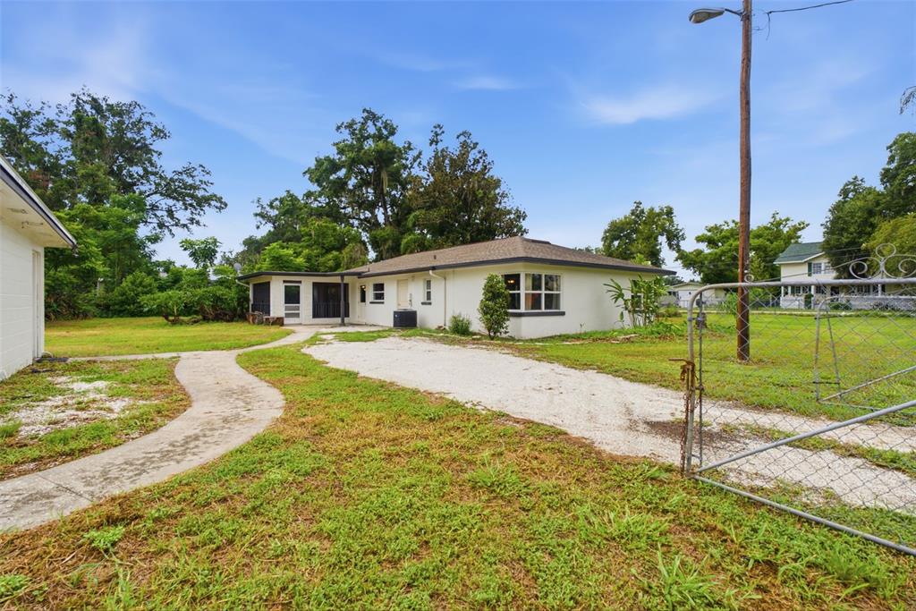 625 Limona Road Brandon, FL 33510 - Photo 33 of 44 Gallery Image 33