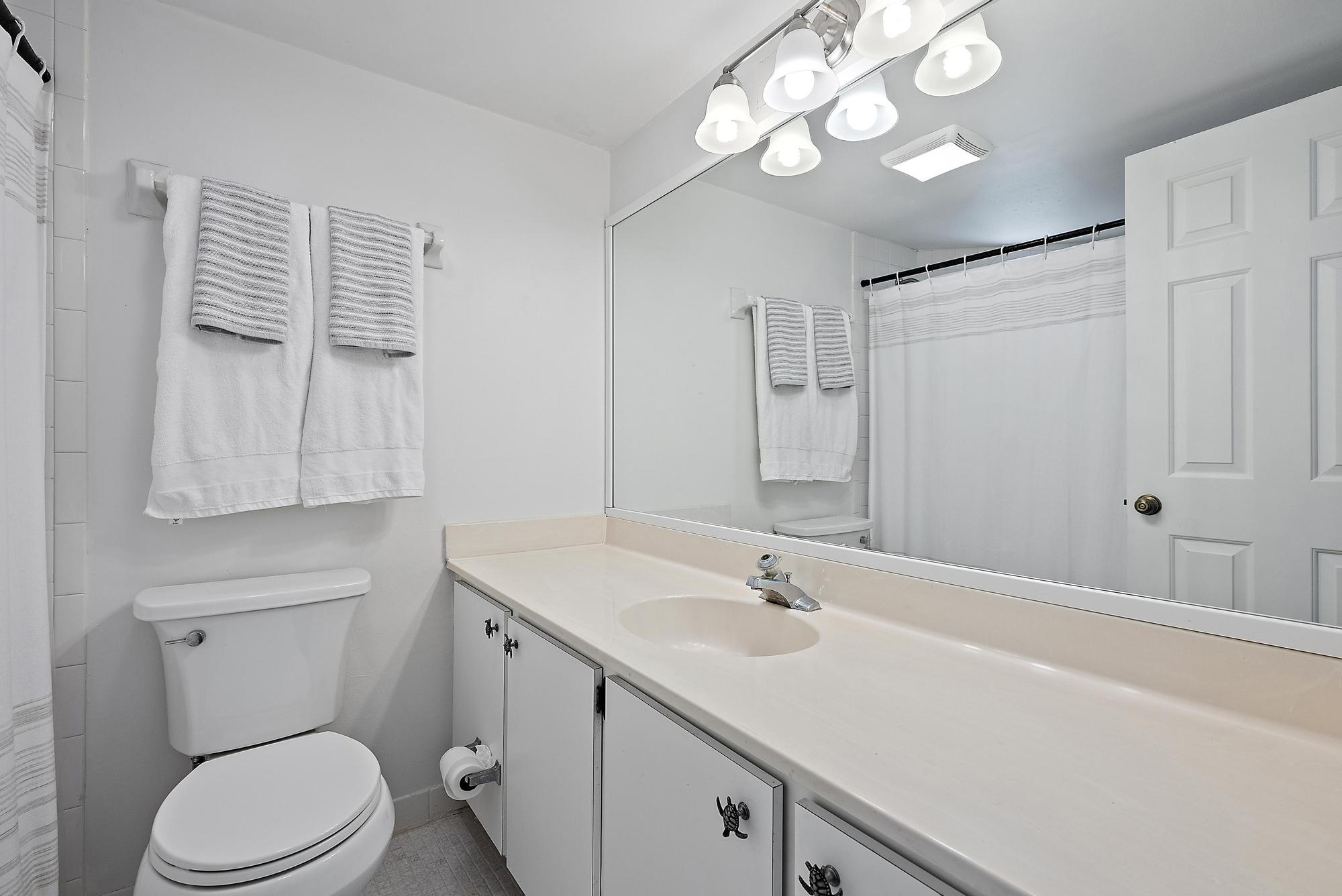 154 Seabreeze Circle Jupiter, FL 33477 - Photo 19 of 21 154 Seabreeze Circle-14