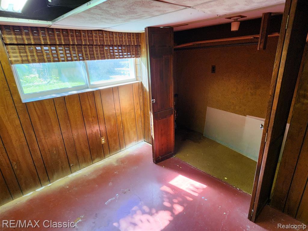 4121 Edmore Road Waterford, MI 48329 - Photo 29 of 53