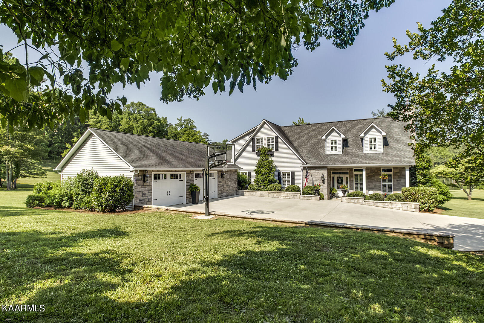 958 Paint Rock Ferry Road Kingston, TN 37763 - Photo 1 of 60 01_PaintRockFerryRoad_958_Front