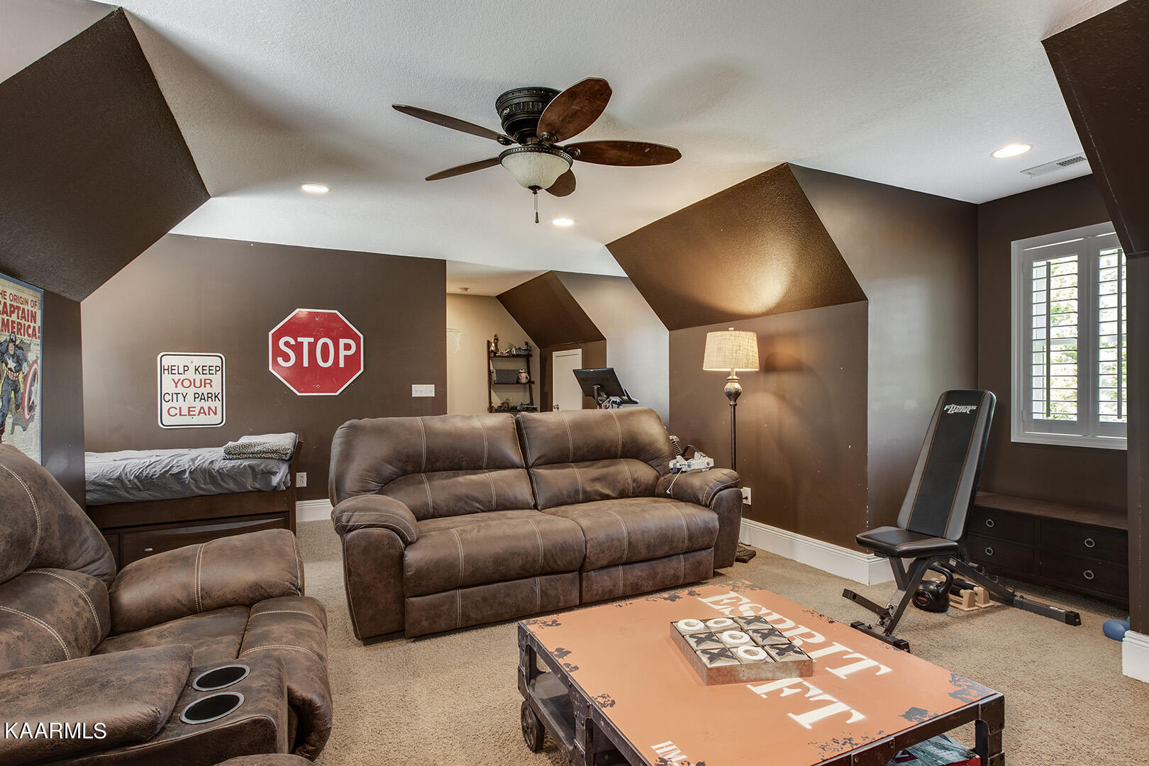958 Paint Rock Ferry Road Kingston, TN 37763 - Photo 35 of 60 35_PaintRockFerryRoad_958_BonusRoom02