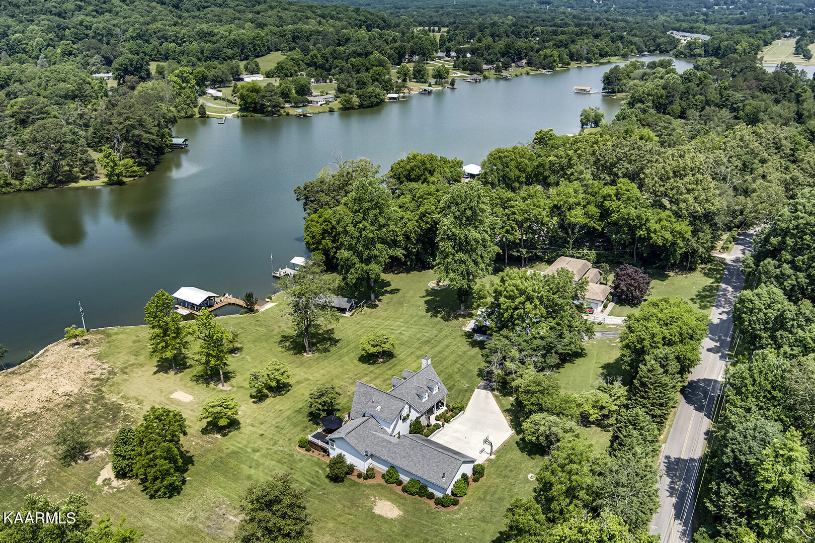 958 Paint Rock Ferry Road Kingston, TN 37763 - Photo 58 of 60 58_PaintRockFerryRoad_958_FrontLeftBirds
