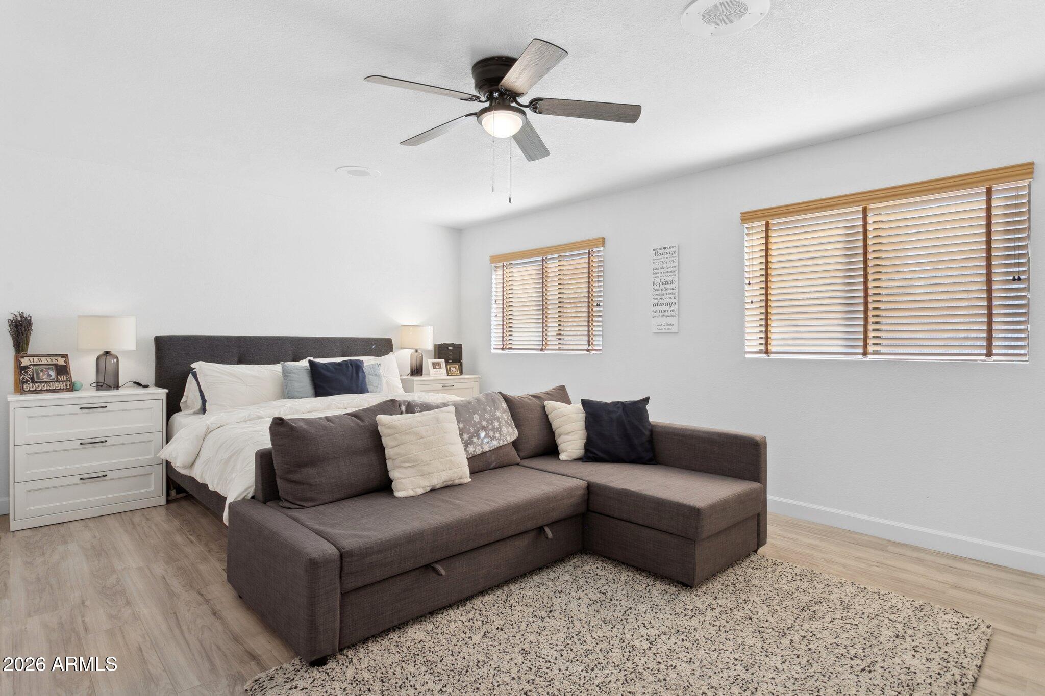 1255 West Sea Shell Drive Gilbert, AZ 85233 - Photo 15 of 28 Primary bedroom