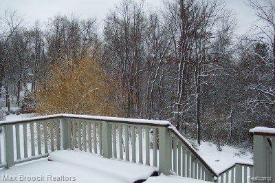 5785 Stonehaven Boulevard Rochester, MI 48306 - Photo 18 of 24 stonehaven snow deck