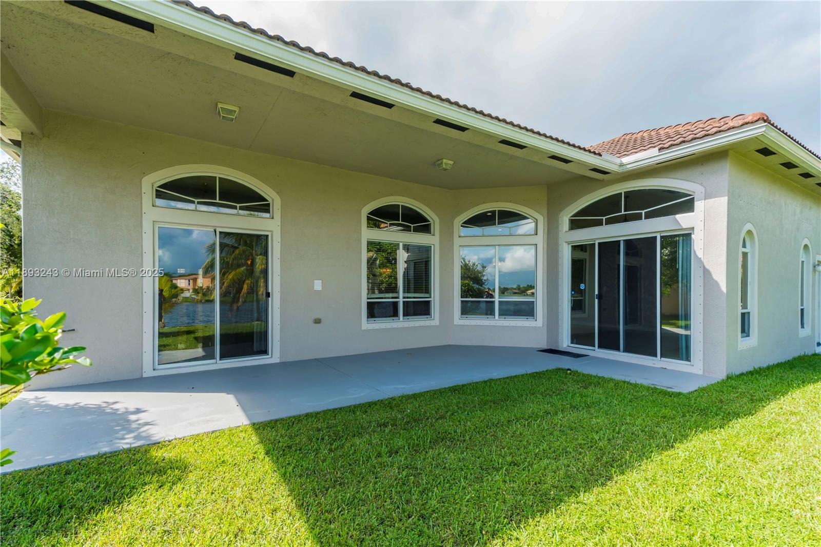 14032 Northwest 15th Street Pembroke Pines, FL 33028 - Photo 32 of 55