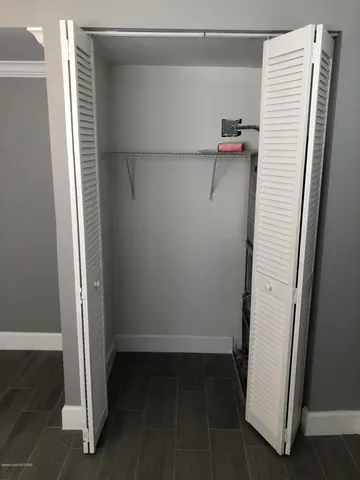 a view of walk in closet