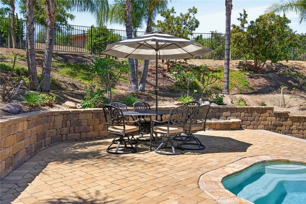 1268 Las Ventanas Way Riverside, CA 92508 - Photo 48 of 66