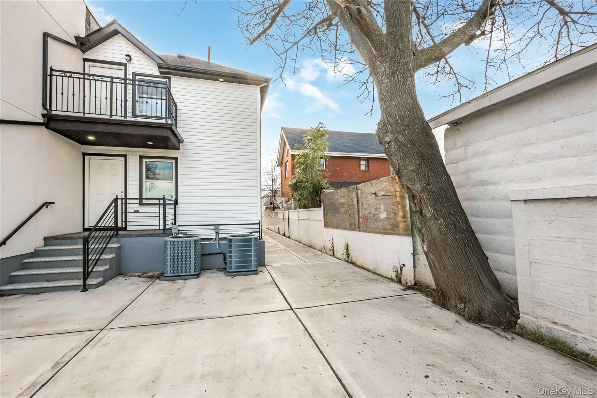 145-21 Guy R Brewer Boulevard Queens, NY 11434 - Photo 3 of 45