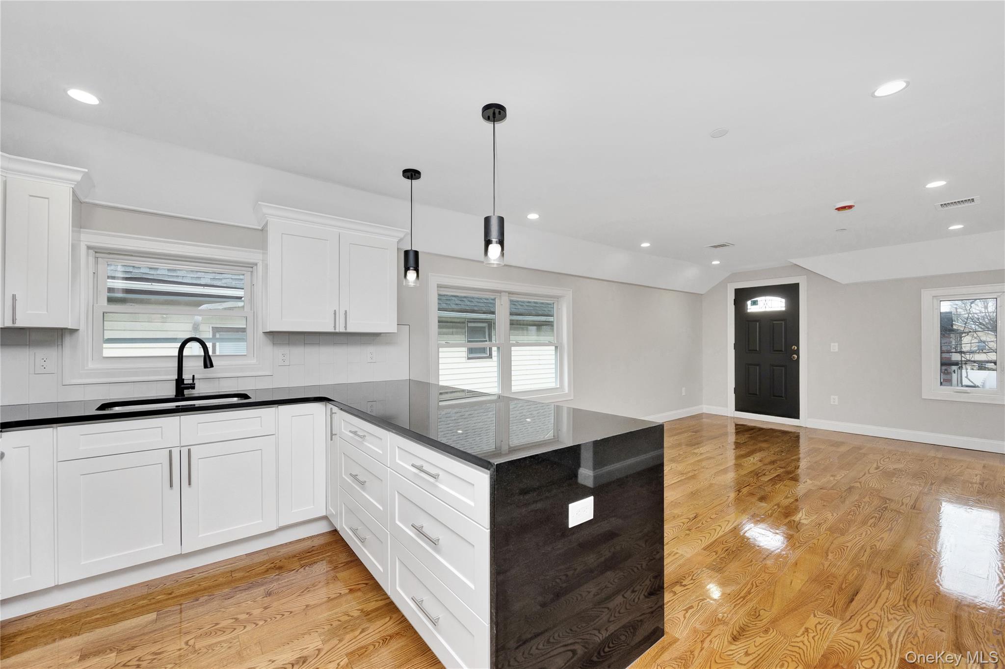 145-21 Guy R Brewer Boulevard Queens, NY 11434 - Photo 36 of 45