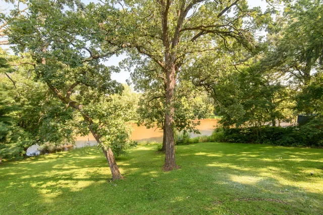 $263,000 | N2006 River Oaks Road, Portland, WI 53579