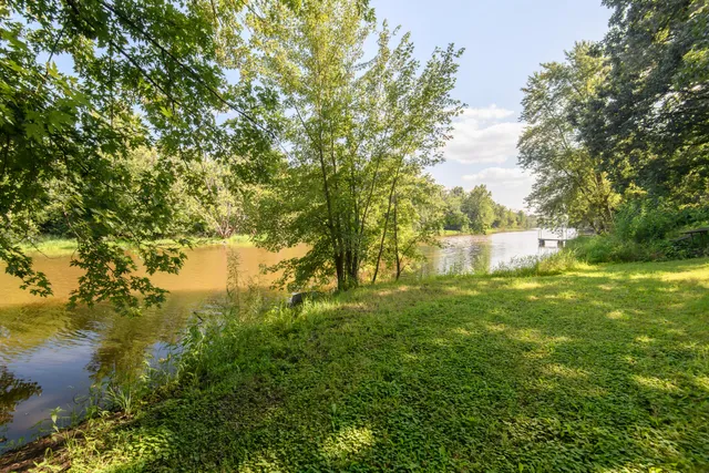 $263,000 | N2006 River Oaks Road, Portland, WI 53579