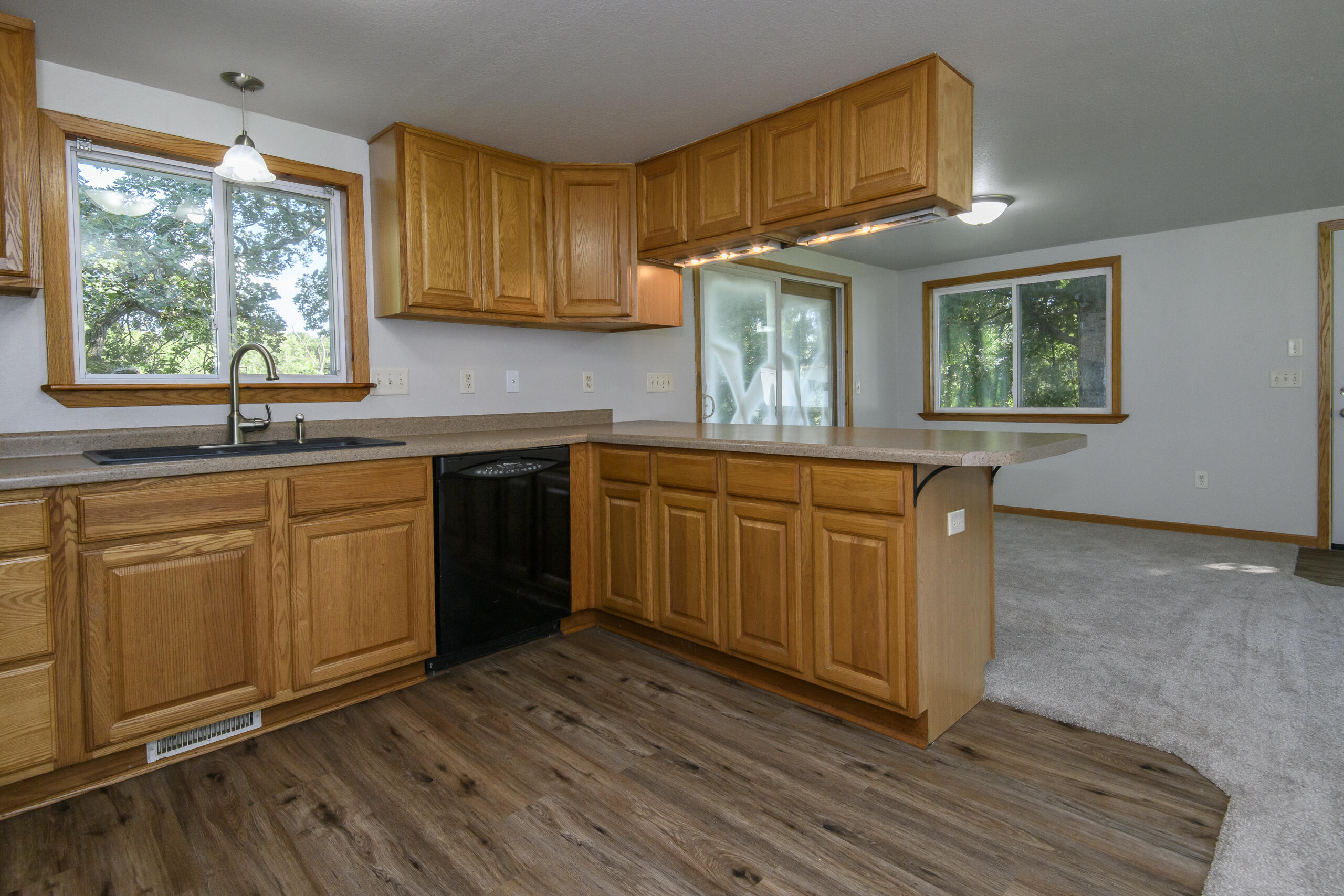 N2006 River Oaks Road Portland, WI 53579 - Photo 8 of 28 N2006 River oaks-21