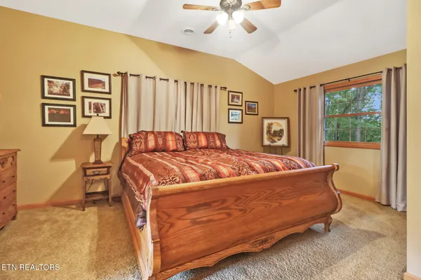 $479,900 | 1150 Grandview Way, Jamestown, TN 38556
