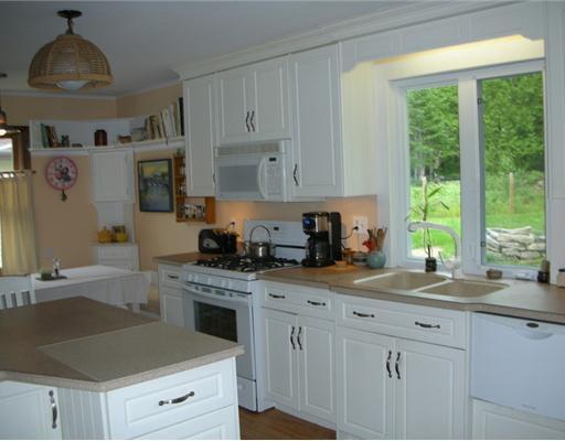 544 Swetts Pond Road Orrington, ME 04474 - Photo 7 of 24 Kitchen.