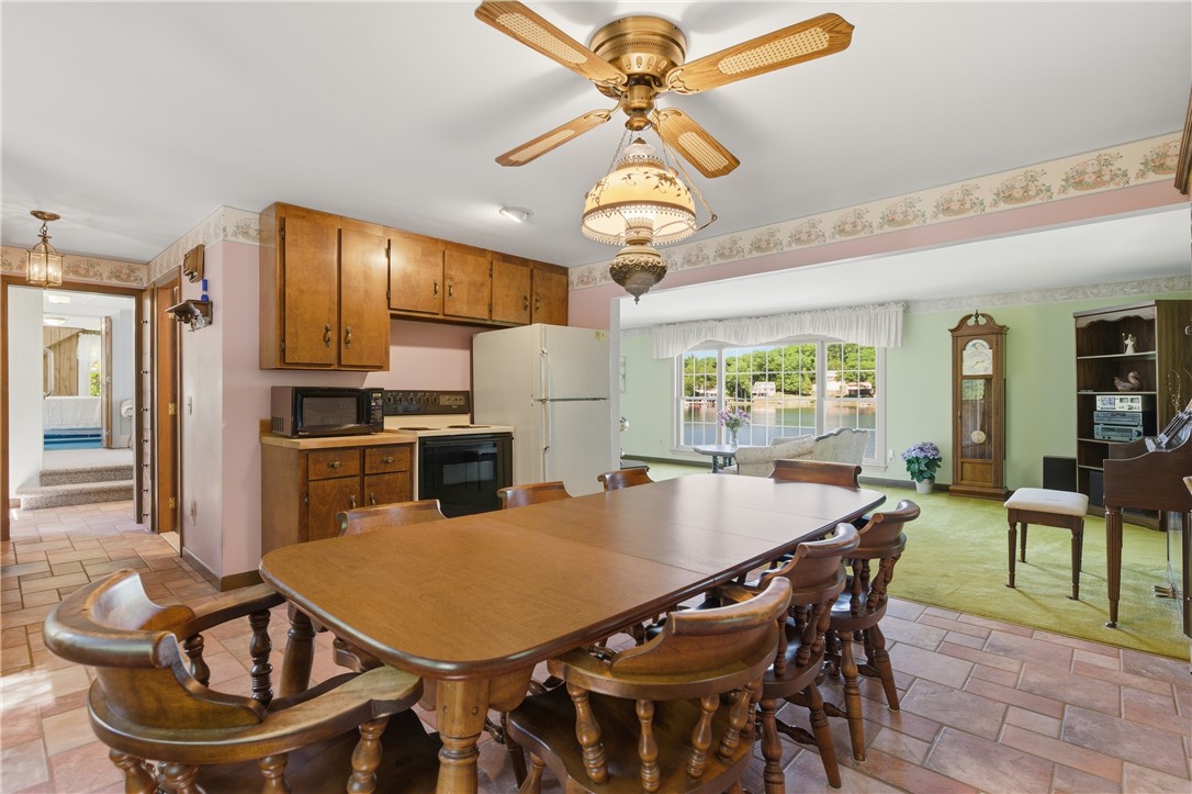585 Reservoir Road Burrillville, RI 02859 - Photo 11 of 49