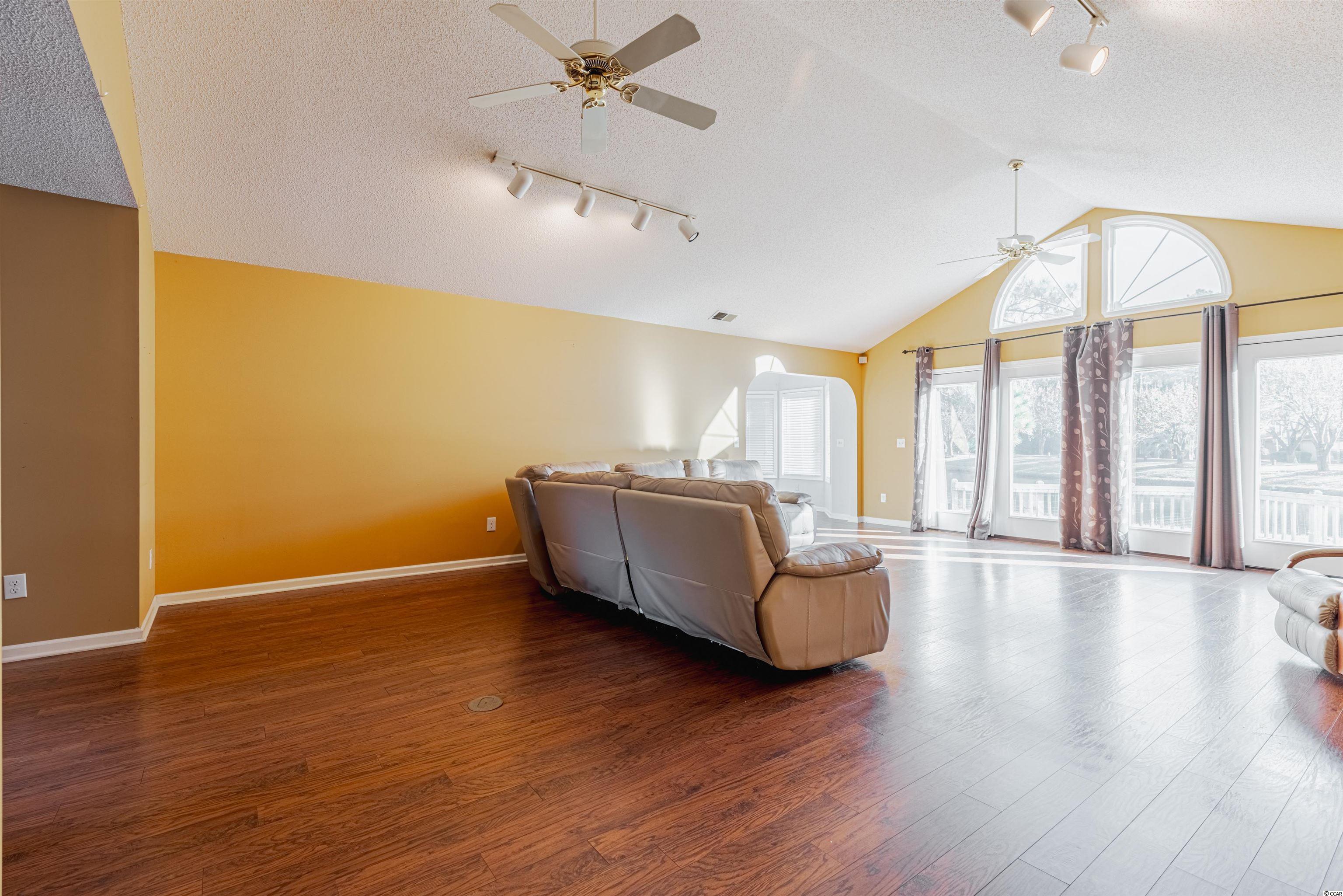 103 Cedar Ridge Lane Conway, SC 29526 - Photo 5 of 40 Gallery Image 5
