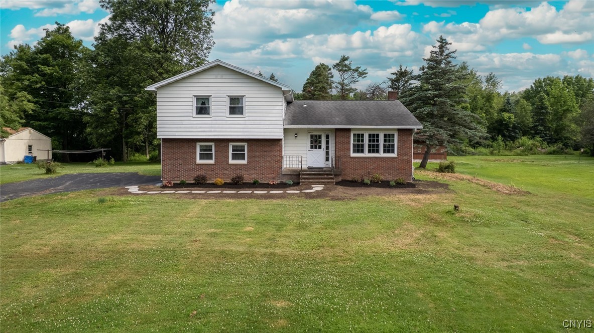 5157 Orangeport Road Clay, NY 13029 - Photo 2 of 43