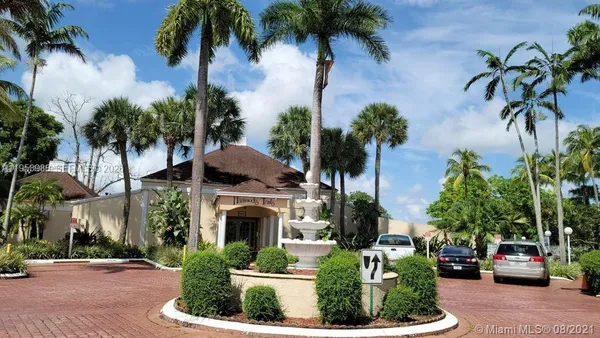 $2,100 | 15285 Southwest 107th Lane, Unit 214, Miami, FL 33196