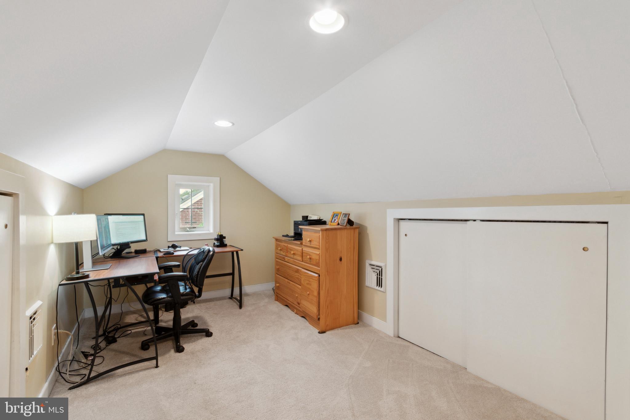 49 Braeburn Road Havertown, PA 19083 - Photo 27 of 34