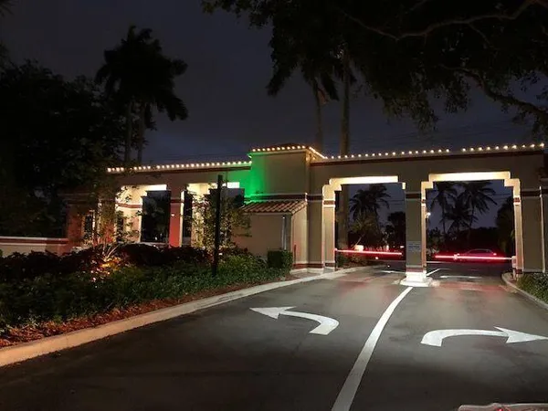 $2,850 | 12066 Northwest 11th Street, Pembroke Pines, FL 33026
