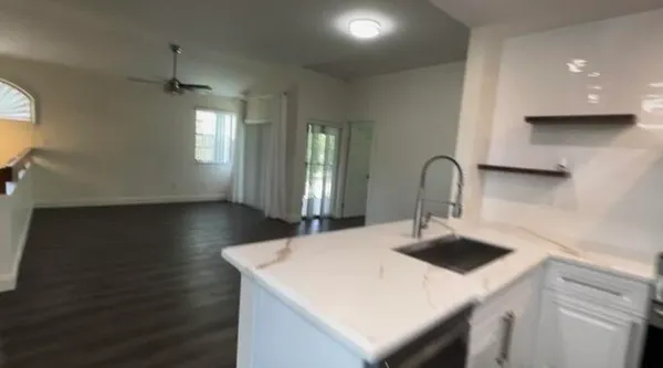 $2,850 | 12066 Northwest 11th Street, Pembroke Pines, FL 33026