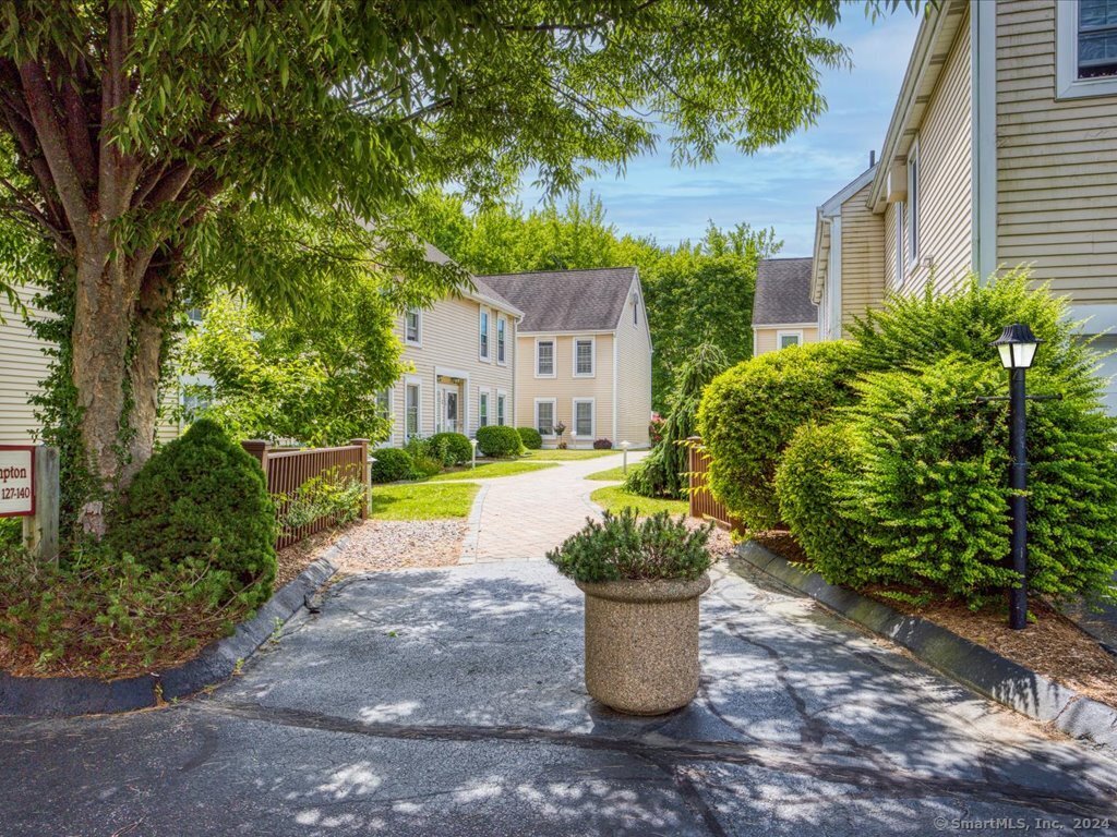 54 Rope Ferry Road, Unit H132 Waterford, CT 06385 - Photo 1 of 1