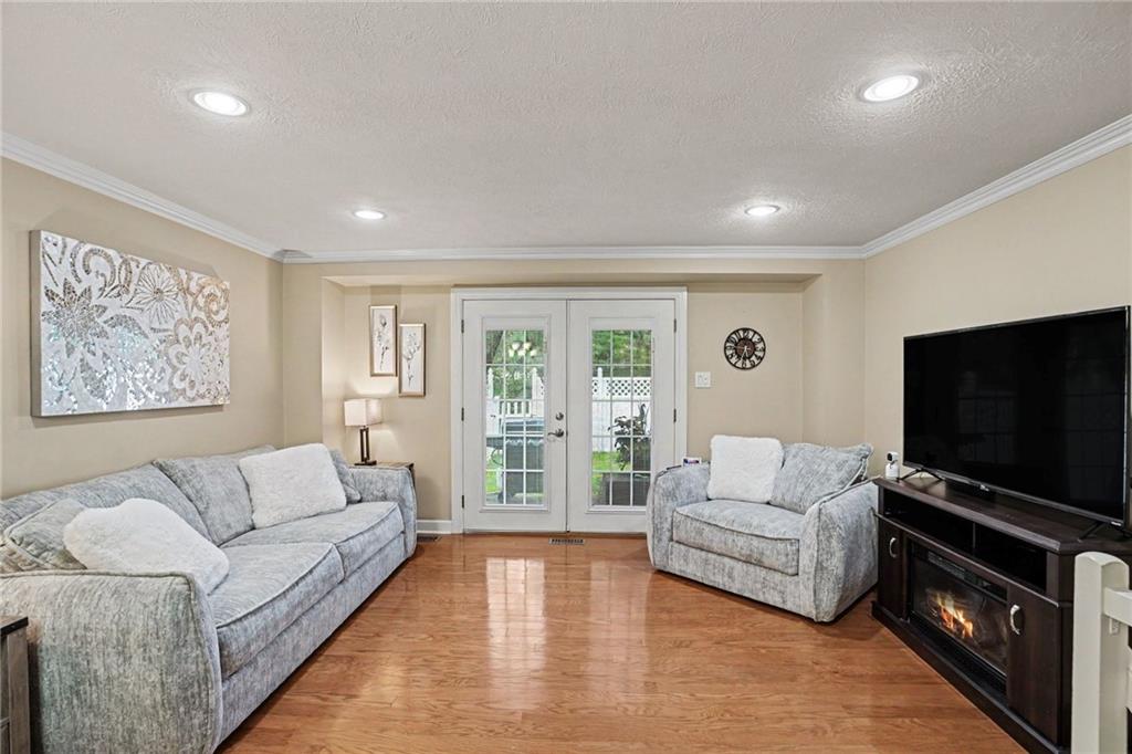 5495 Library Road, Unit 10 Bethel Park, PA 15102 - Photo 8 of 28