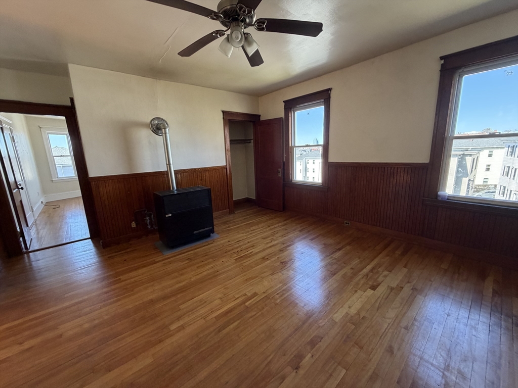 49 Perry Avenue Worcester, MA 01610 - Photo 17 of 24