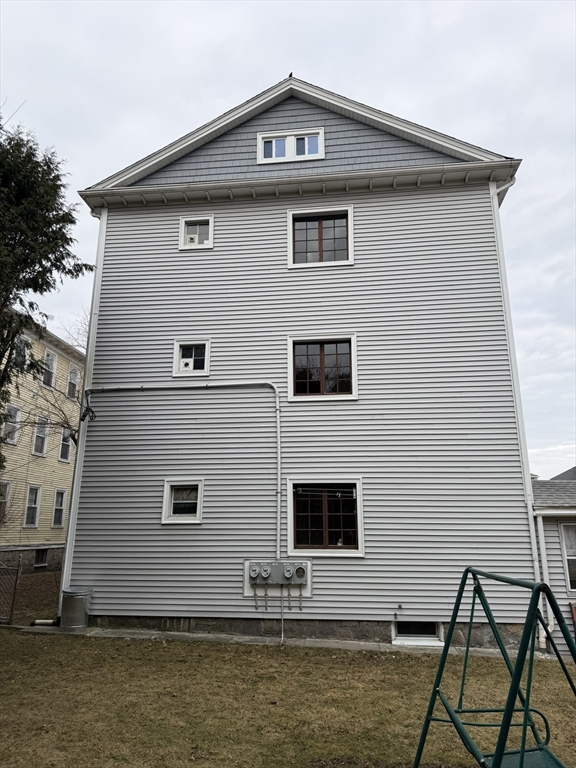 49 Perry Avenue Worcester, MA 01610 - Photo 3 of 24