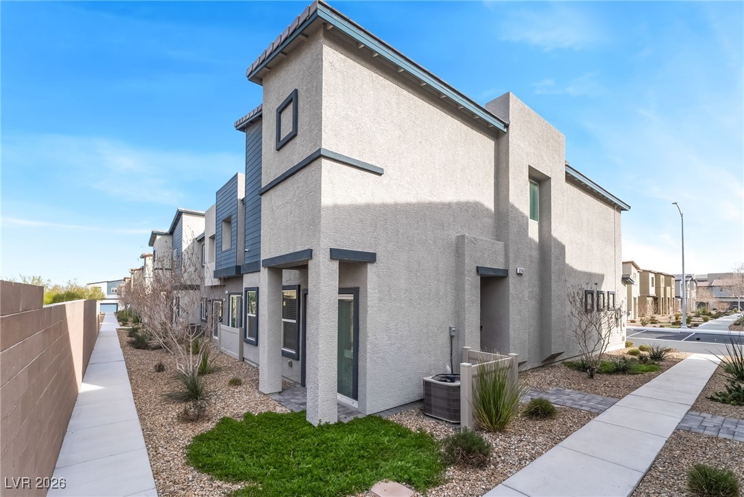 12743 Epperly Street Henderson, NV 89044 - Photo 3 of 20