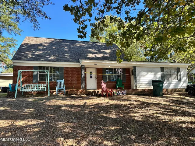 $475,000 | 8694 Bunker Hill Drive, Southaven, MS 38671