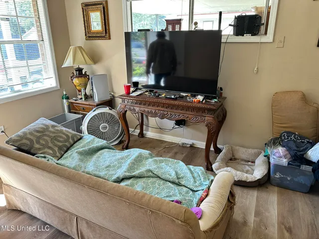 $475,000 | 8694 Bunker Hill Drive, Southaven, MS 38671