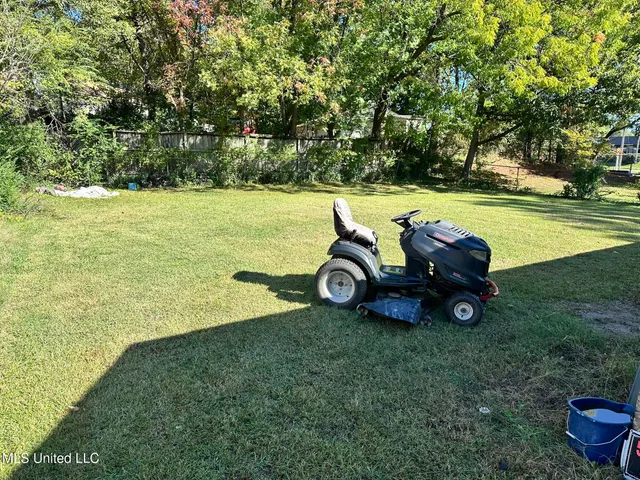 $475,000 | 8694 Bunker Hill Drive, Southaven, MS 38671