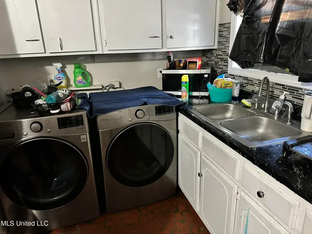 $475,000 | 8694 Bunker Hill Drive, Southaven, MS 38671