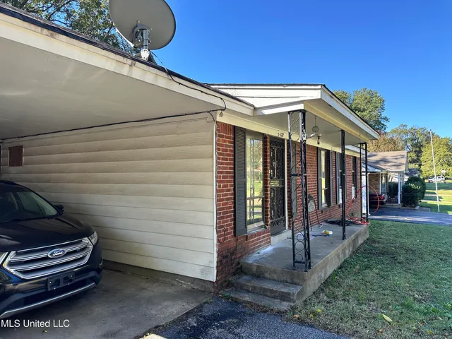 $475,000 | 8694 Bunker Hill Drive, Southaven, MS 38671