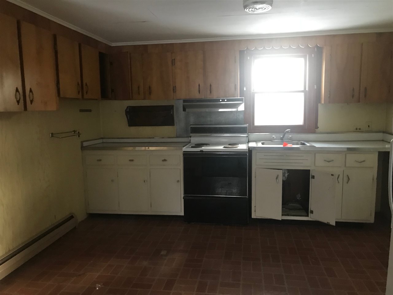16 Plantation Road Laconia, NH 03246 - Photo 6 of 15 Gallery Image 6