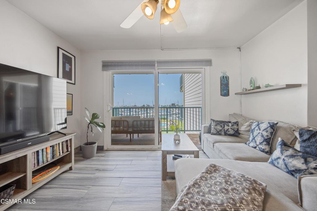 2901 Peninsula Road, Unit 232 Oxnard, CA 93035 - Photo 14 of 38 Gallery Image 14